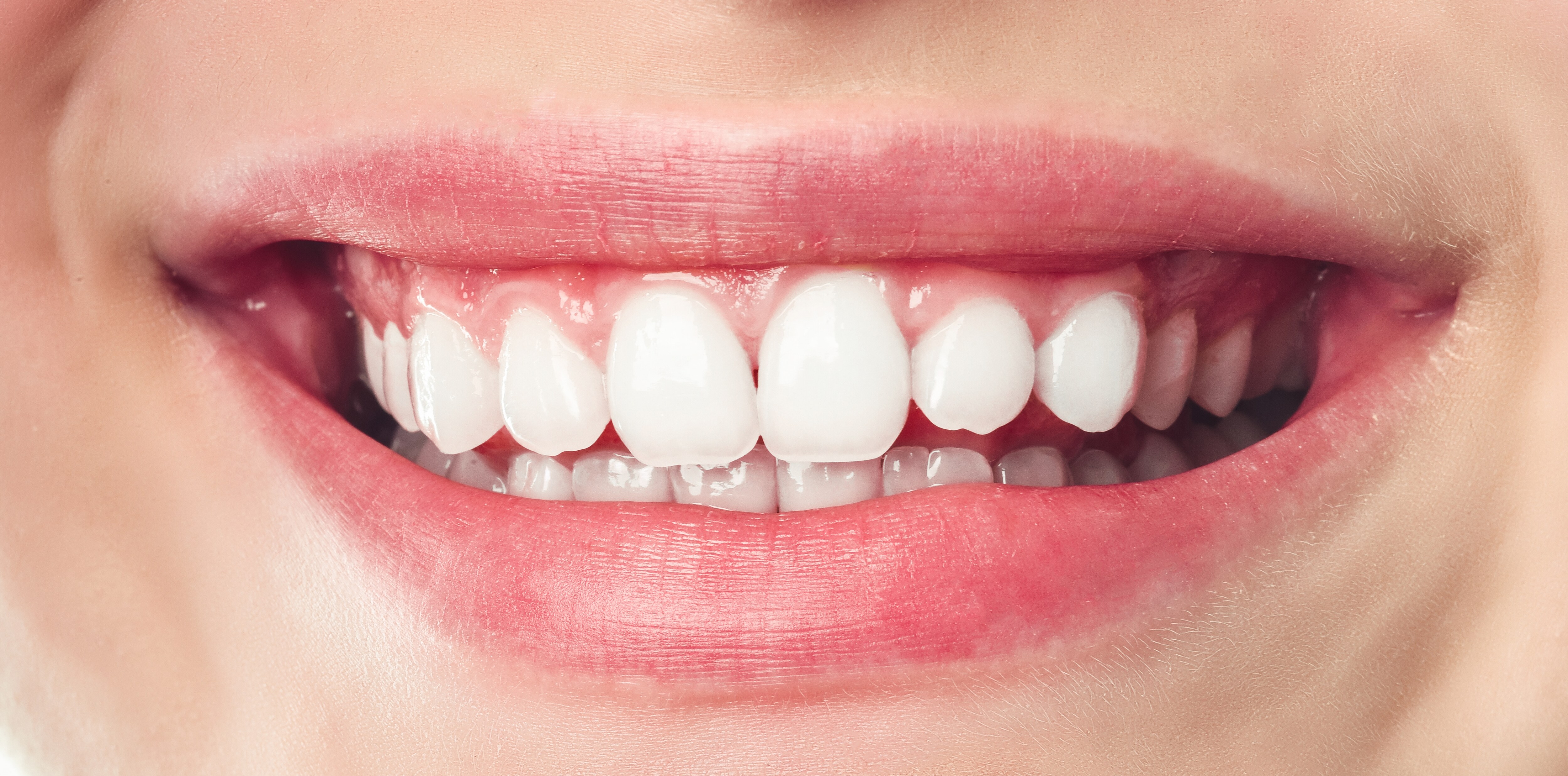 天然の歯に近い硬さ